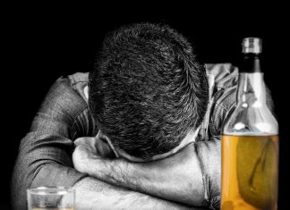 Tipps gegen den Kater: Was hilft wirklich?