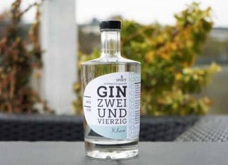 Testbericht Gin ZWEIUNDVIERZIG Klar