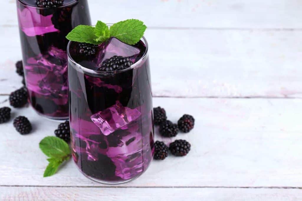 Sweet Gin Purple Gin Cocktail Ginnatic Deutschlands größter GinBlog