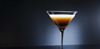 Earl Grey MarTEAni – Gin Cocktail