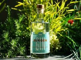 Eine Flasche des Burgen Distillers Cut Gins
