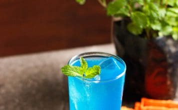 Deep Blue Sea – Gin Cocktail